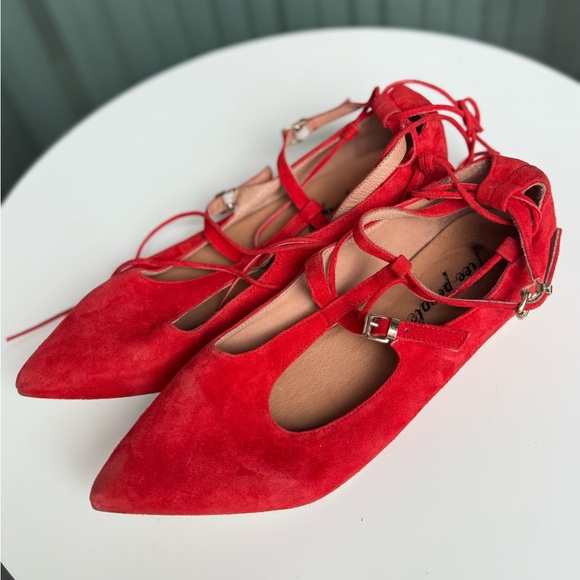 Free People Suede Flats Red Pointed Toe Made in Italy Size‎ 38 (7.5)